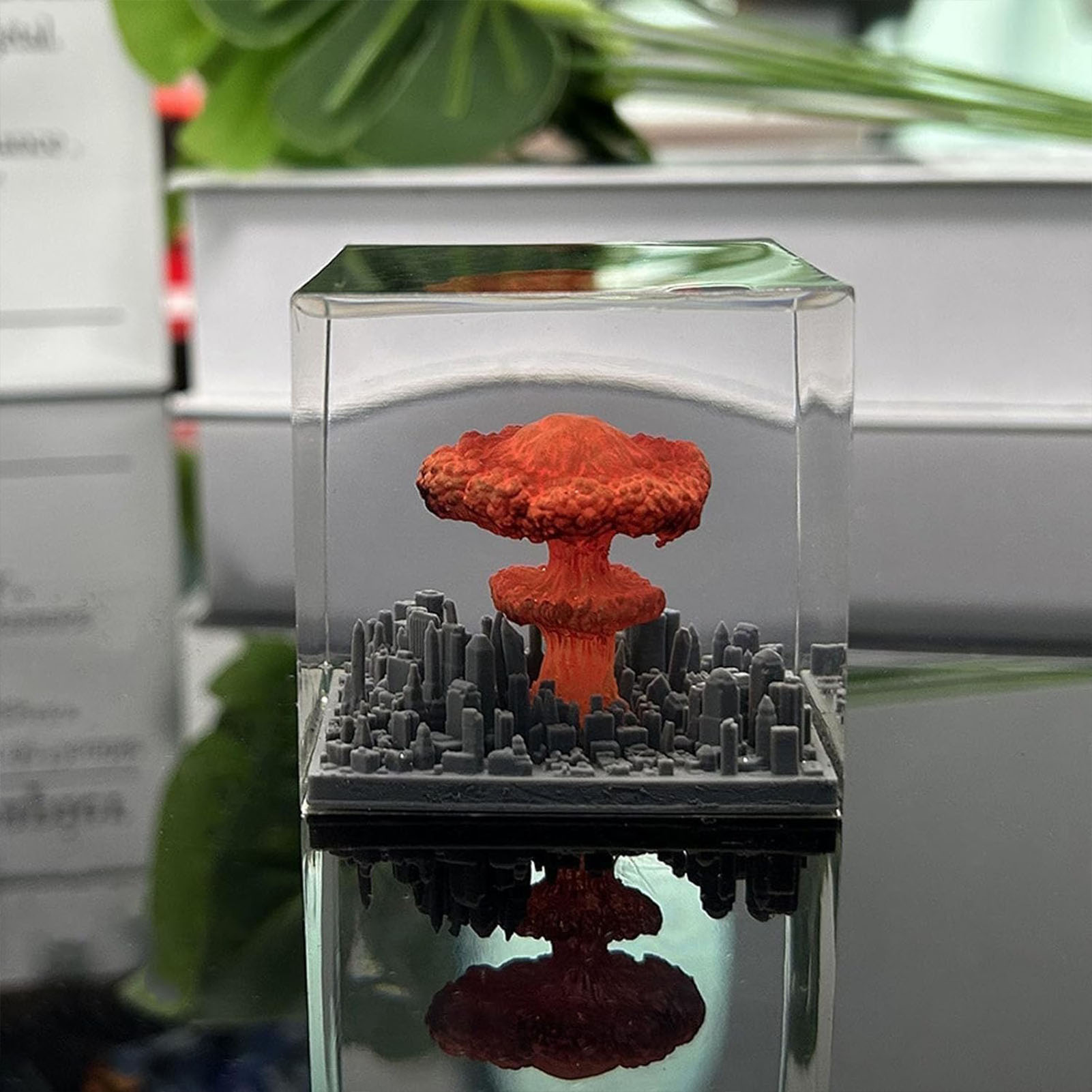 Resin Mushroom Cloud Nightligh - огляд і ціна Mushroom Table Lamp